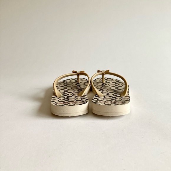 Coach Beige Black Signature Logo Rubber Flip Flops size 6 - Picture 10 of 12